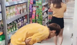 网红被爆料吃瓜健身视频,吃瓜健身两不误，揭秘网红日常